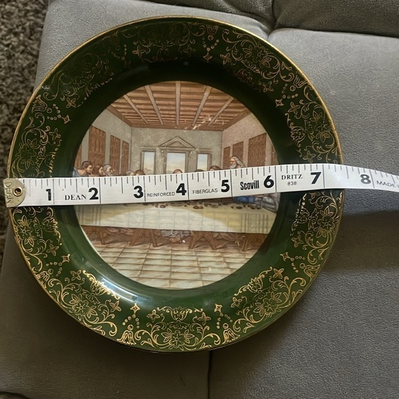 STUNNING VTG NAUTILUS USA GOLD ON GREEN TRIM JESUS PORTRAIT - Picture 7 of 8